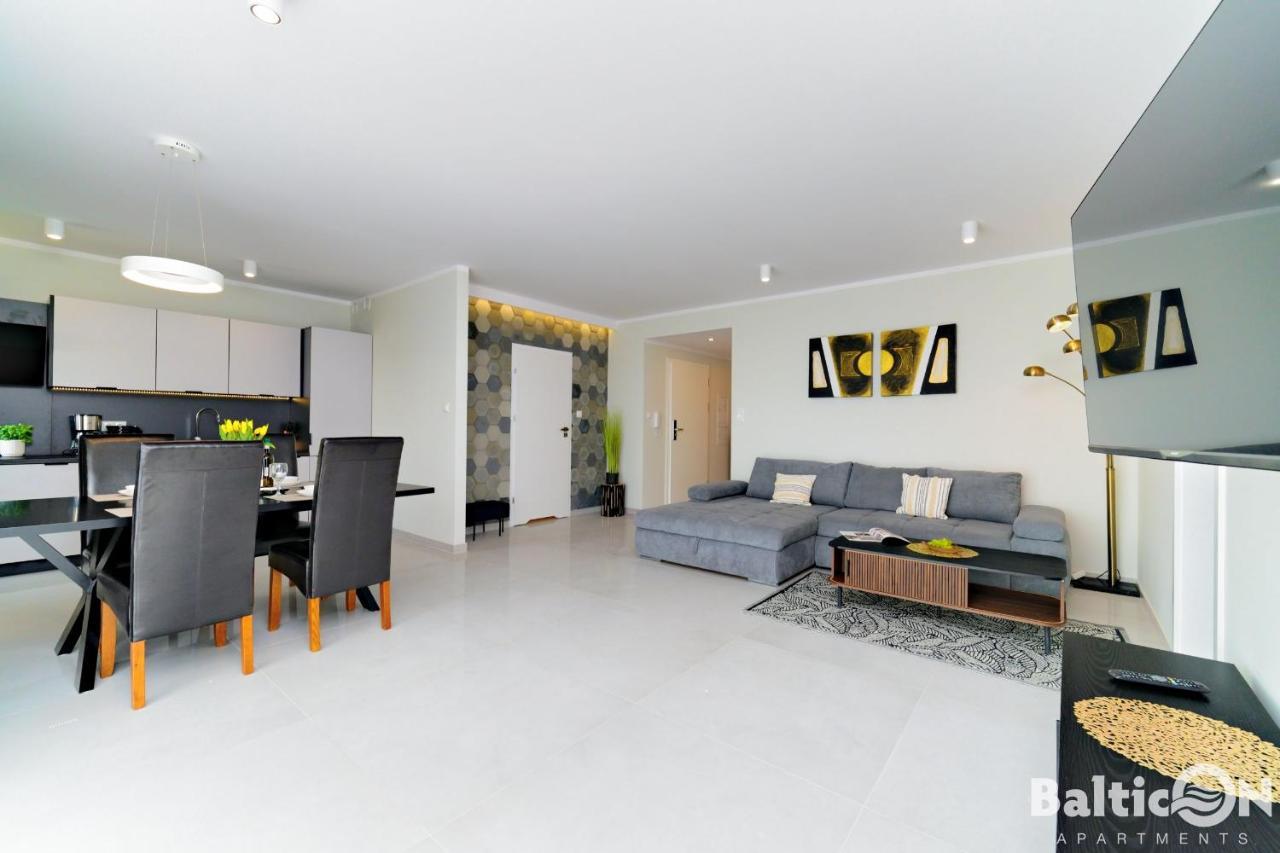 Apartamenty Balticon Westin House -Luksusowy 70M2 , Basen Pool, Sauna, Parking Inklusive โควอบเซก ภายนอก รูปภาพ