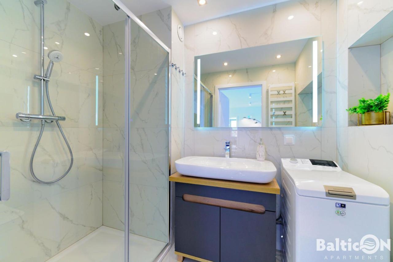Apartamenty Balticon Westin House -Luksusowy 70M2 , Basen Pool, Sauna, Parking Inklusive โควอบเซก ภายนอก รูปภาพ