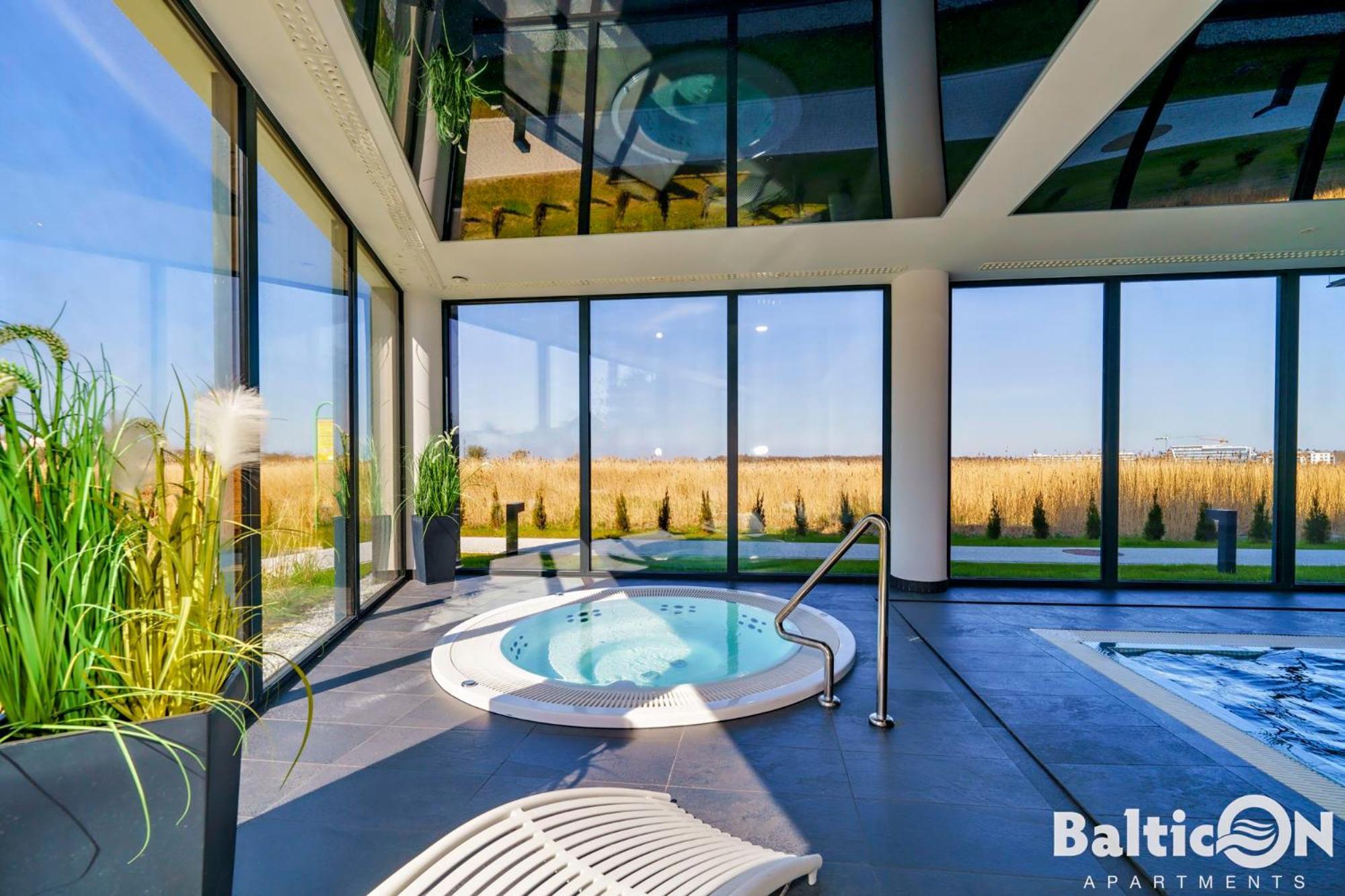 Apartamenty Balticon Westin House -Luksusowy 70M2 , Basen Pool, Sauna, Parking Inklusive โควอบเซก ภายนอก รูปภาพ
